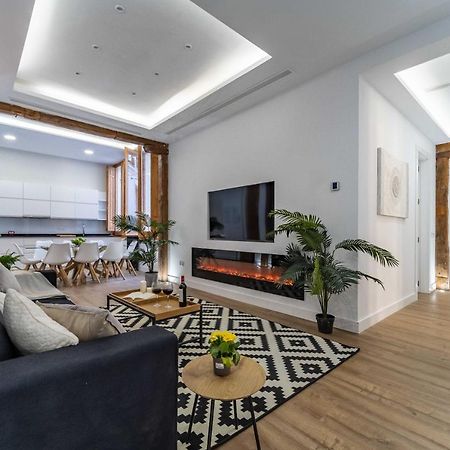 Exclusive Luxury Apartment In Central Madrid Exterior photo