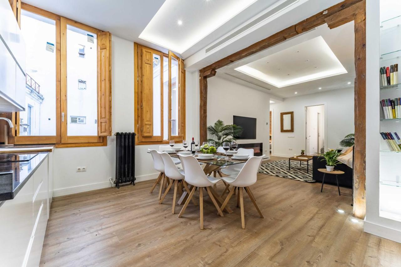 Exclusive Luxury Apartment In Central Madrid Exterior photo